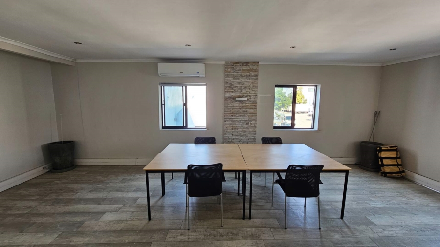 To Let commercial Property for Rent in Elsies River Industrial Western Cape